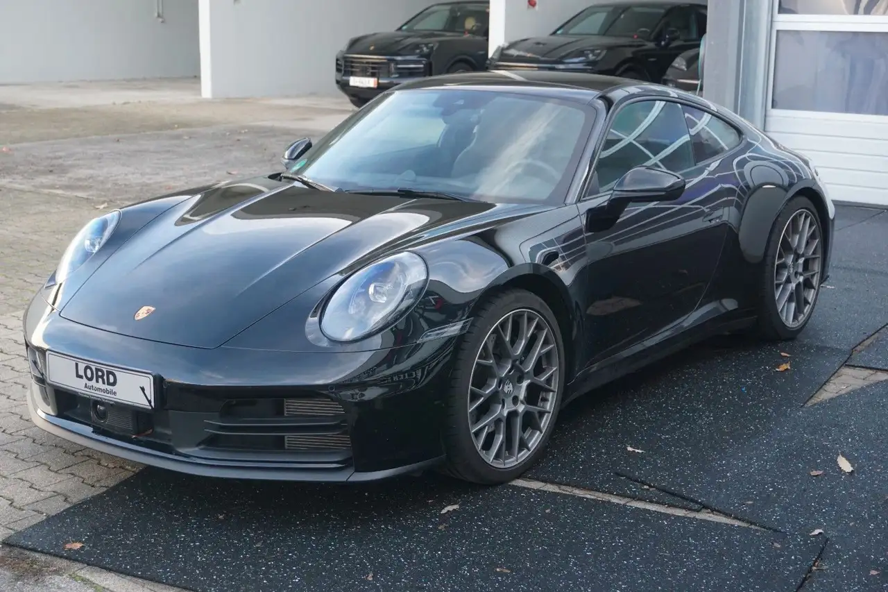 Porsche 992 13