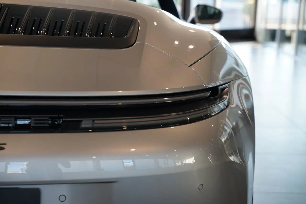 Porsche 992 12