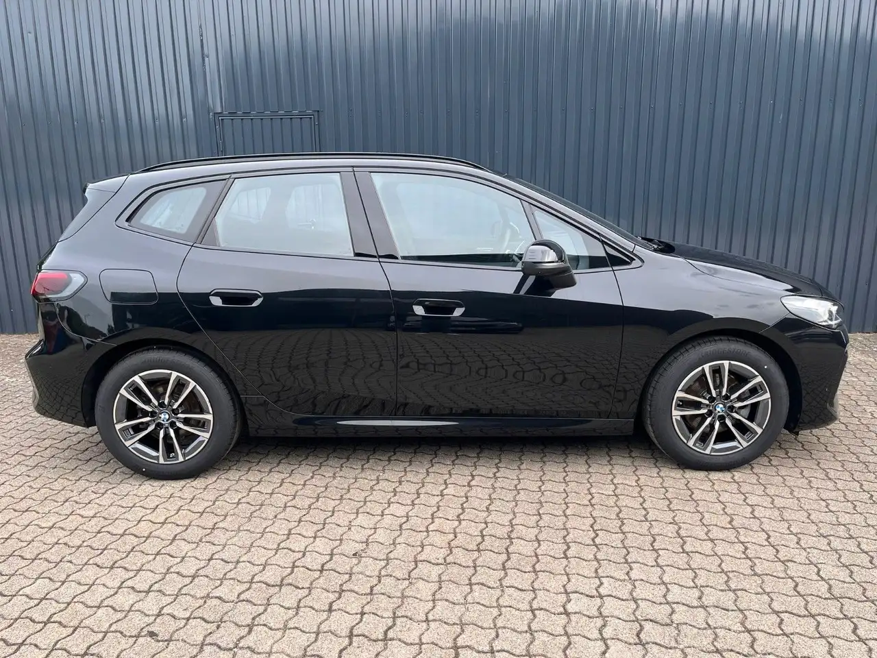 BMW 218 i 5