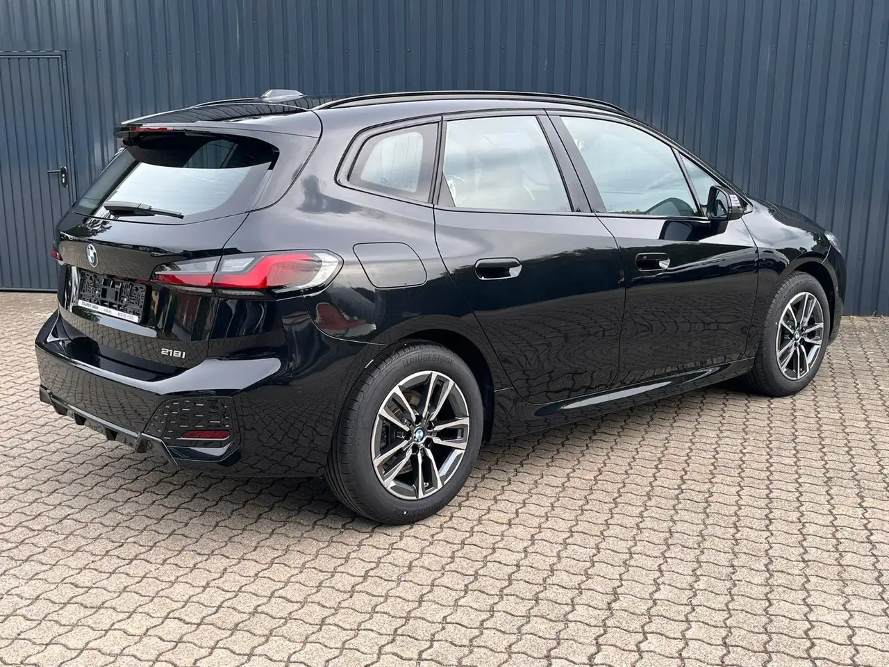 BMW 218 i 9