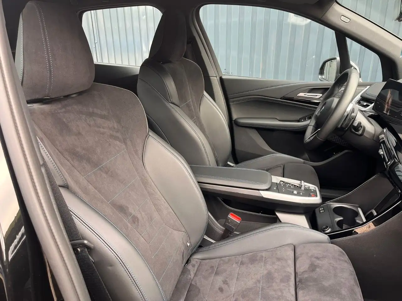 BMW 218 i 12