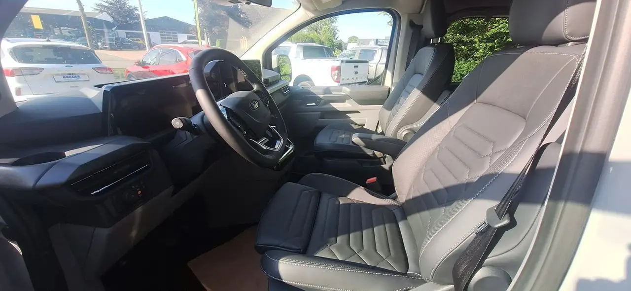 Ford Tourneo 15