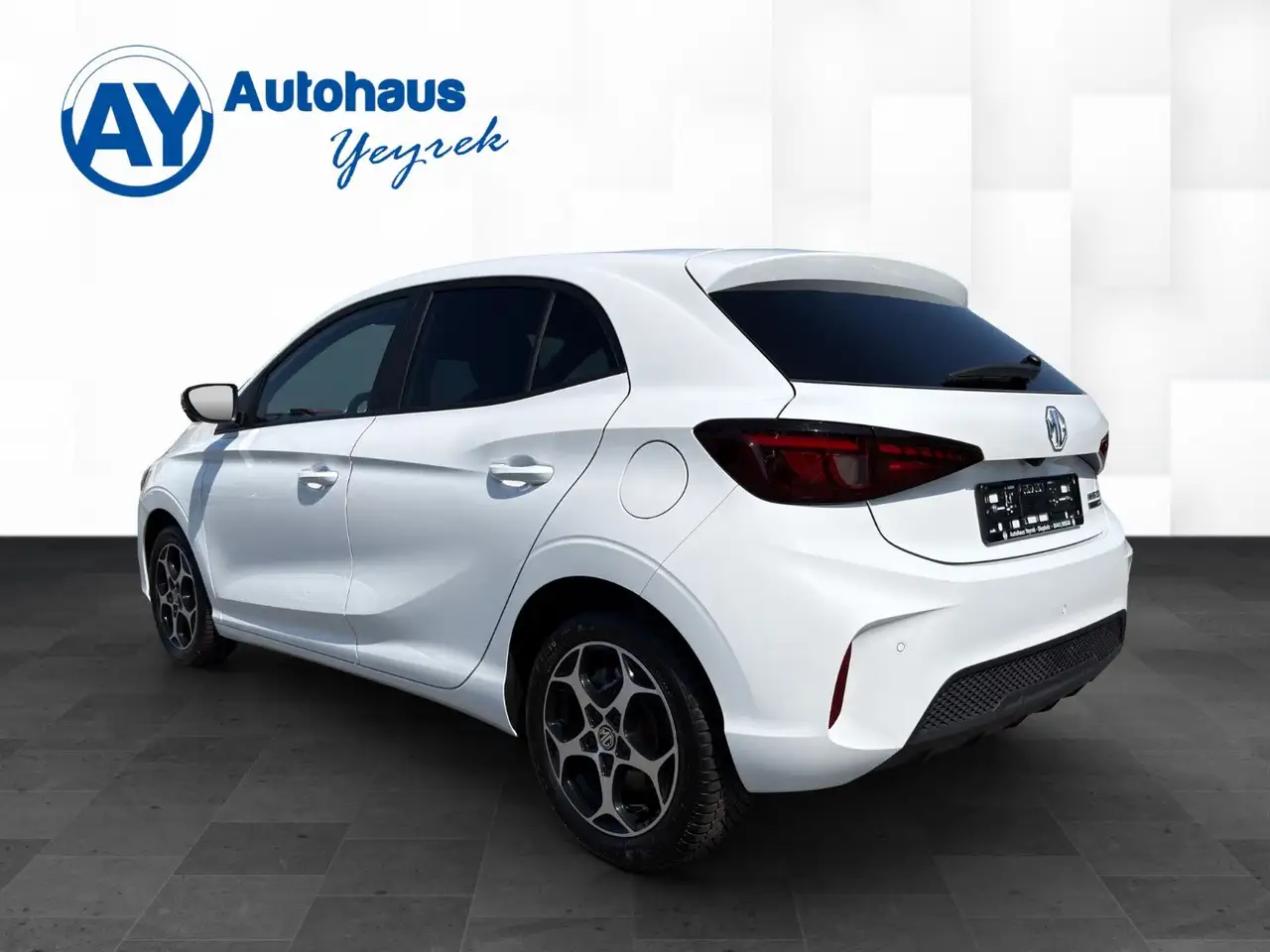 MG MG3 1.5 7