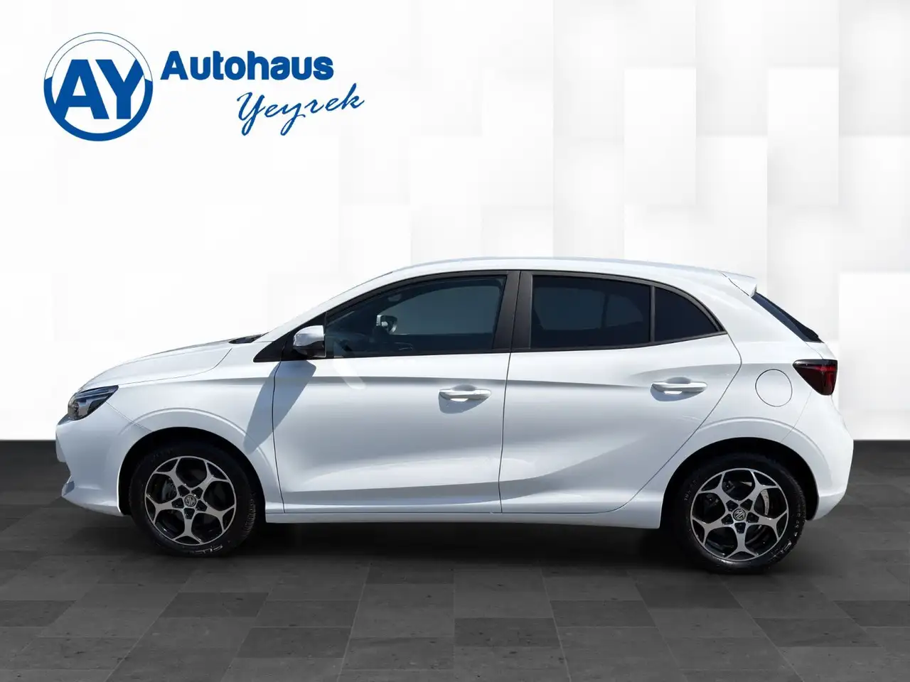 MG MG3 1.5 8