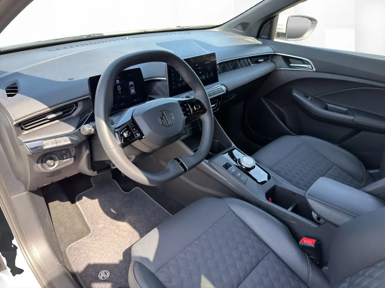 MG MG3 1.5 11