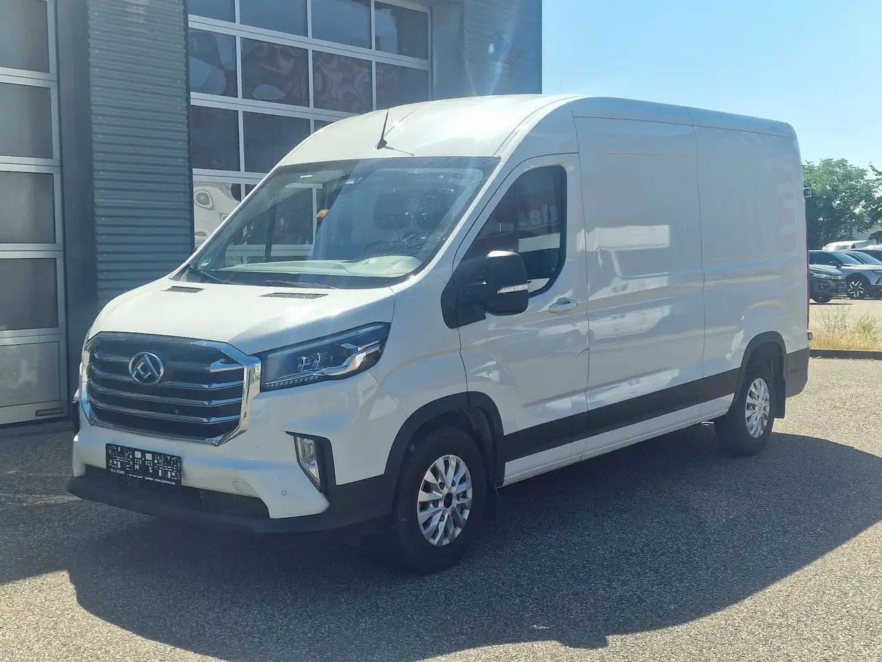 Maxus Deliver 9