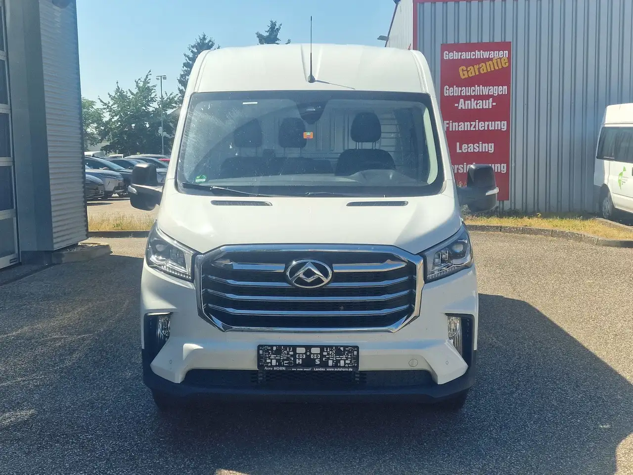 Maxus Deliver 9 7