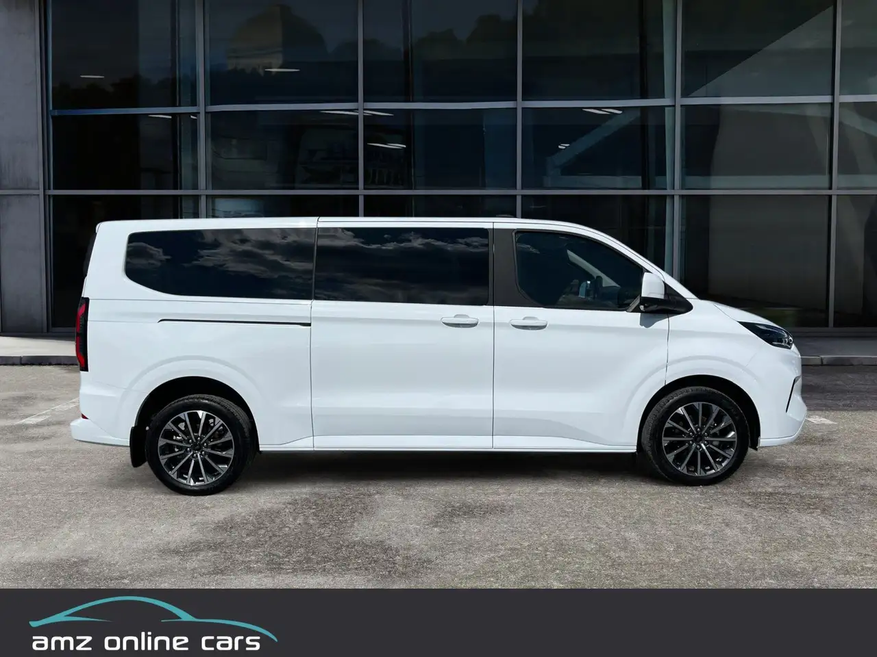 Ford Tourneo 4