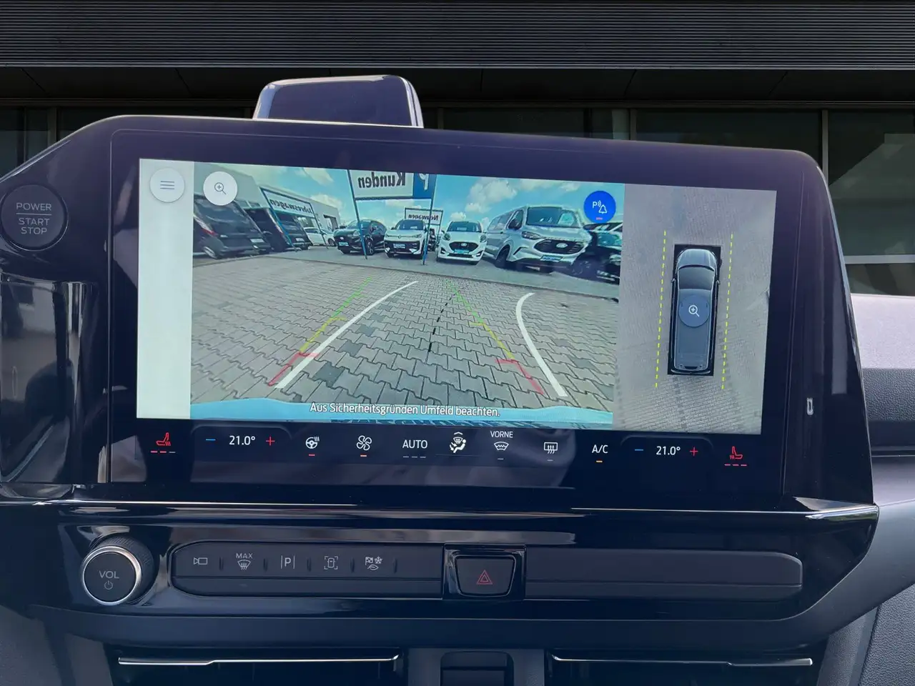Ford Tourneo 13