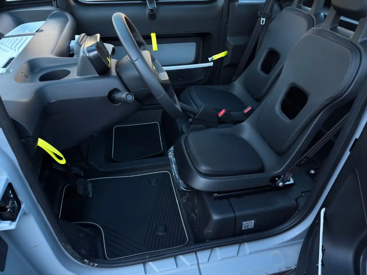 Opel Rocks-e 8