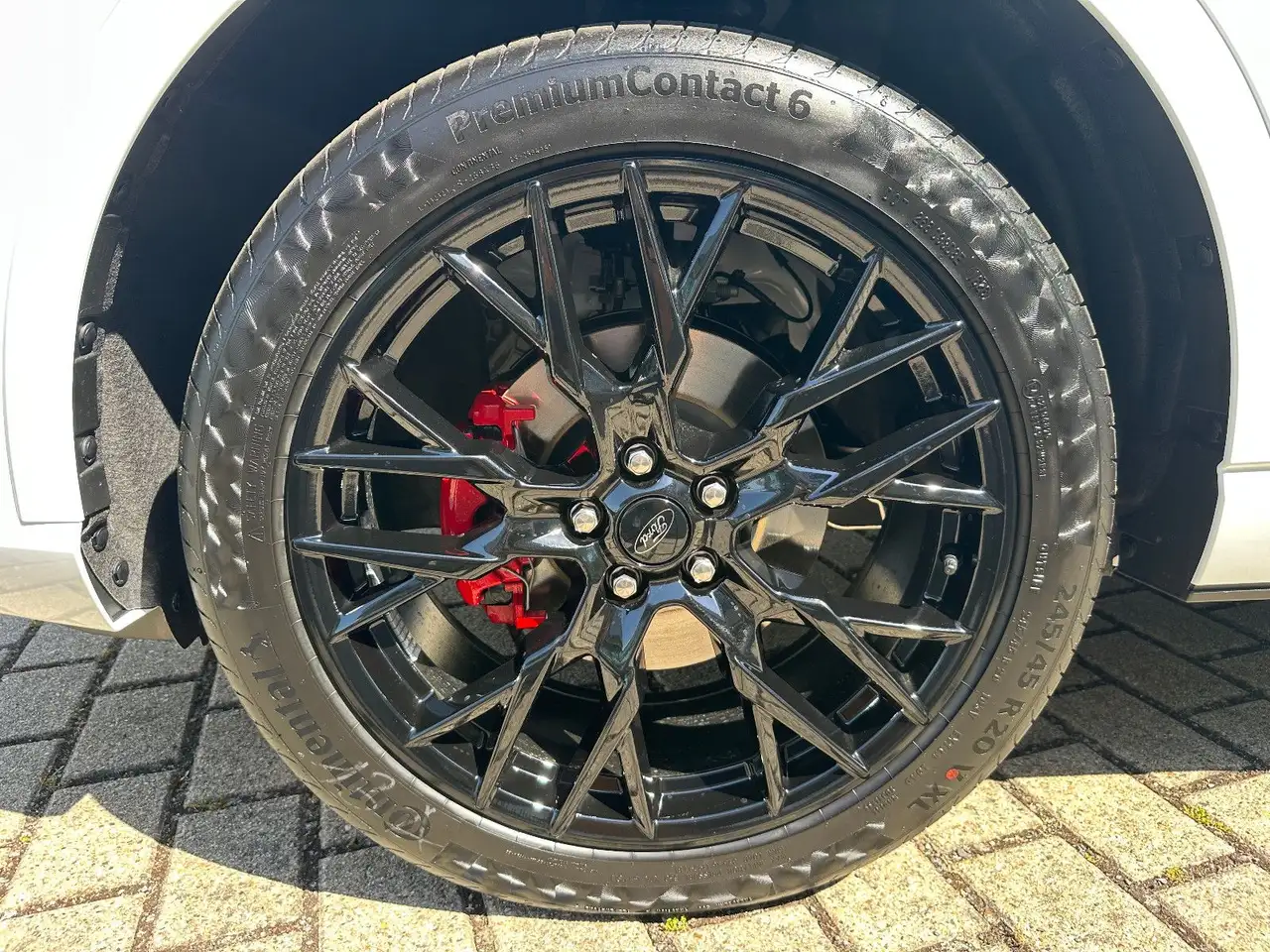 Ford Kuga 9