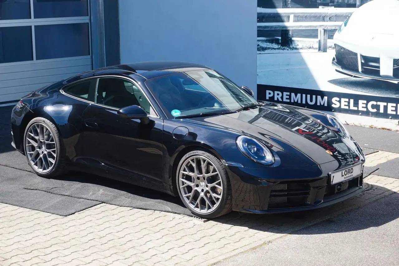 Porsche 992 9