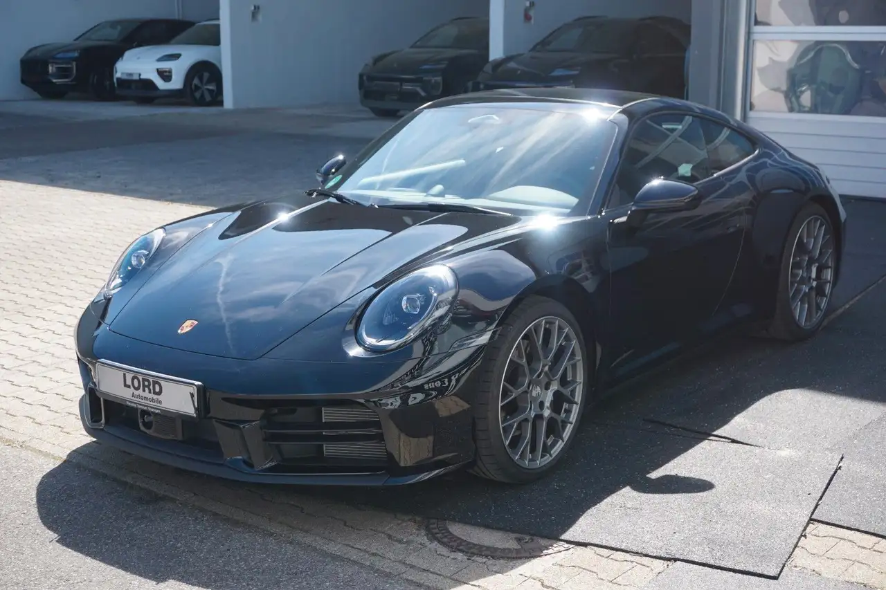 Porsche 992 13