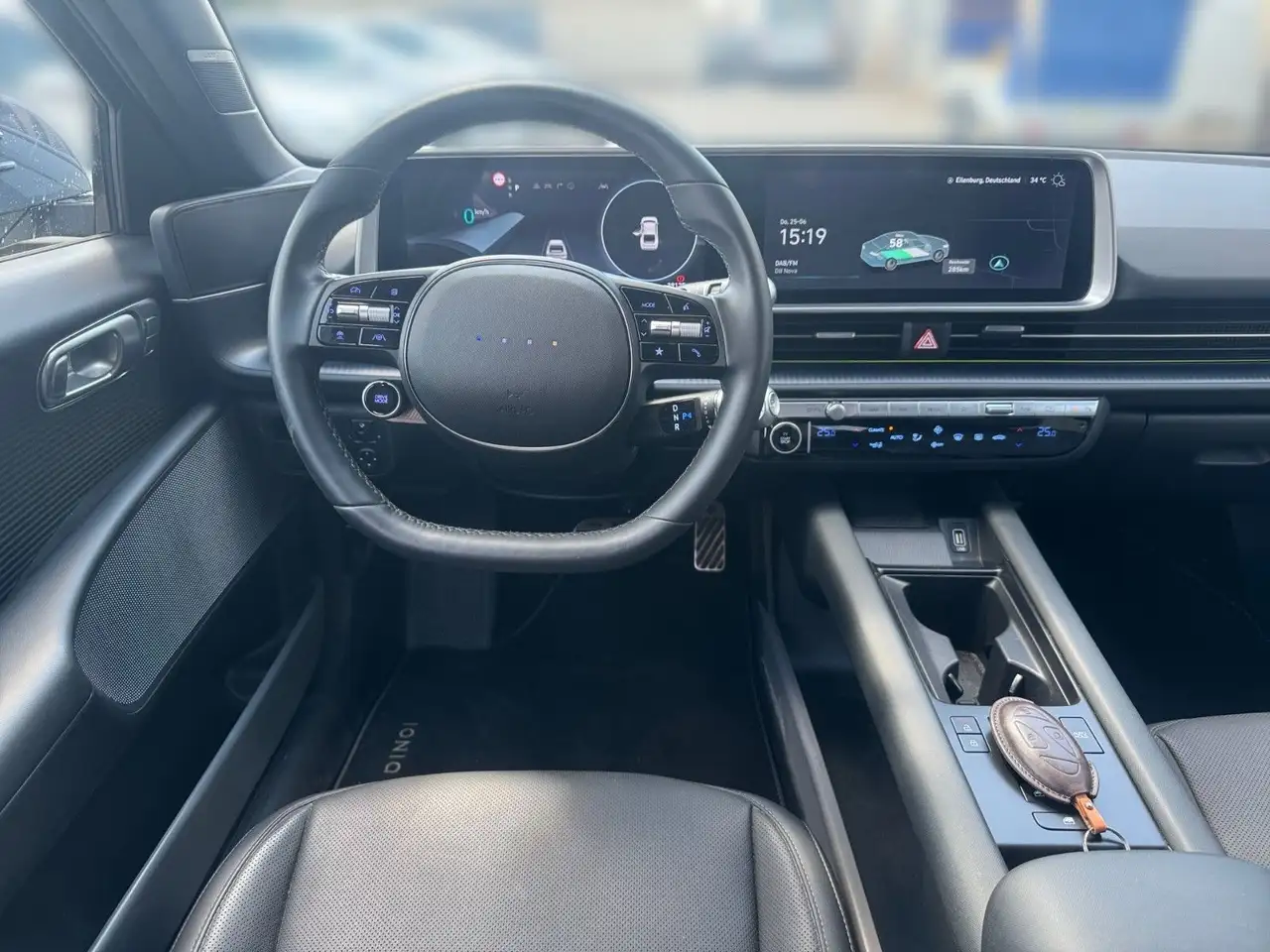 Hyundai IONIQ 10