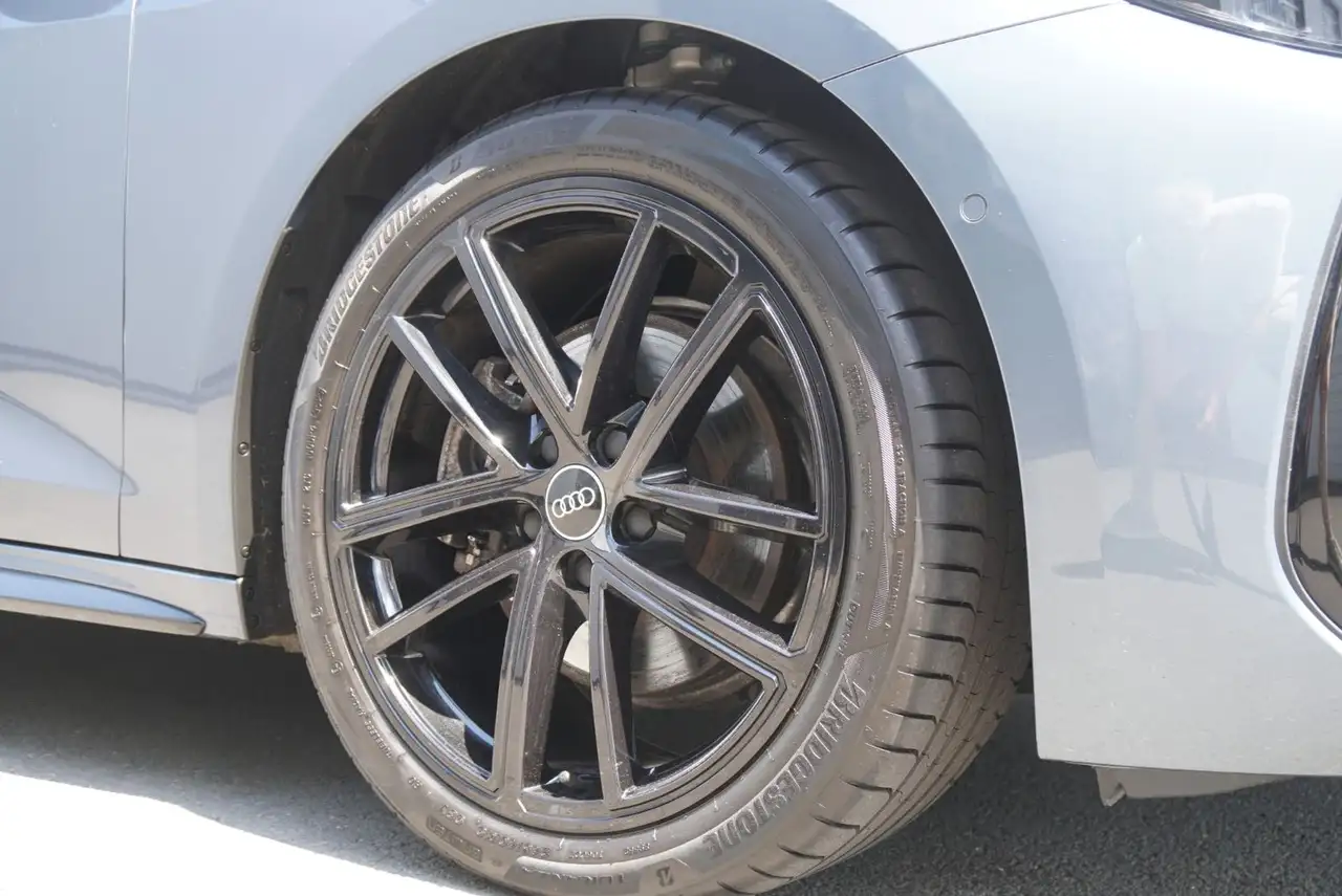 Audi A5 11