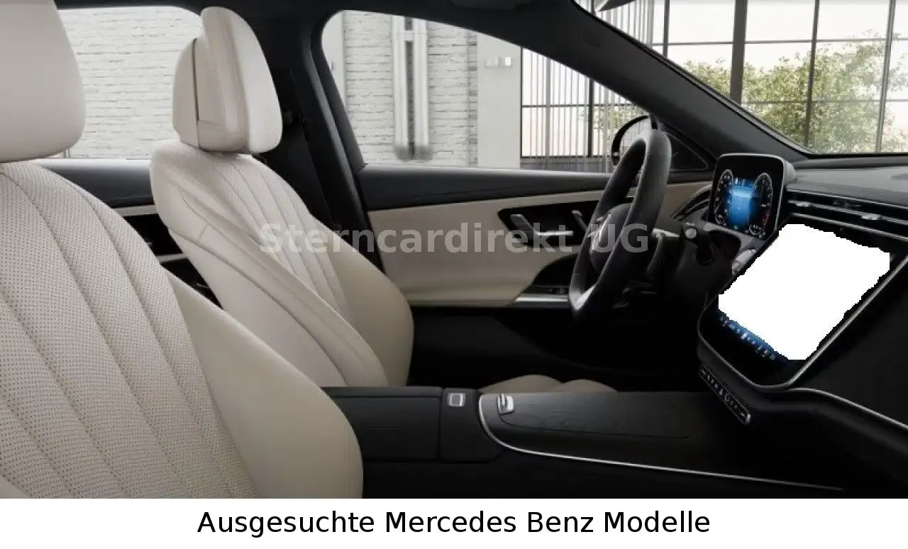 Mercedes-Benz E 300 7