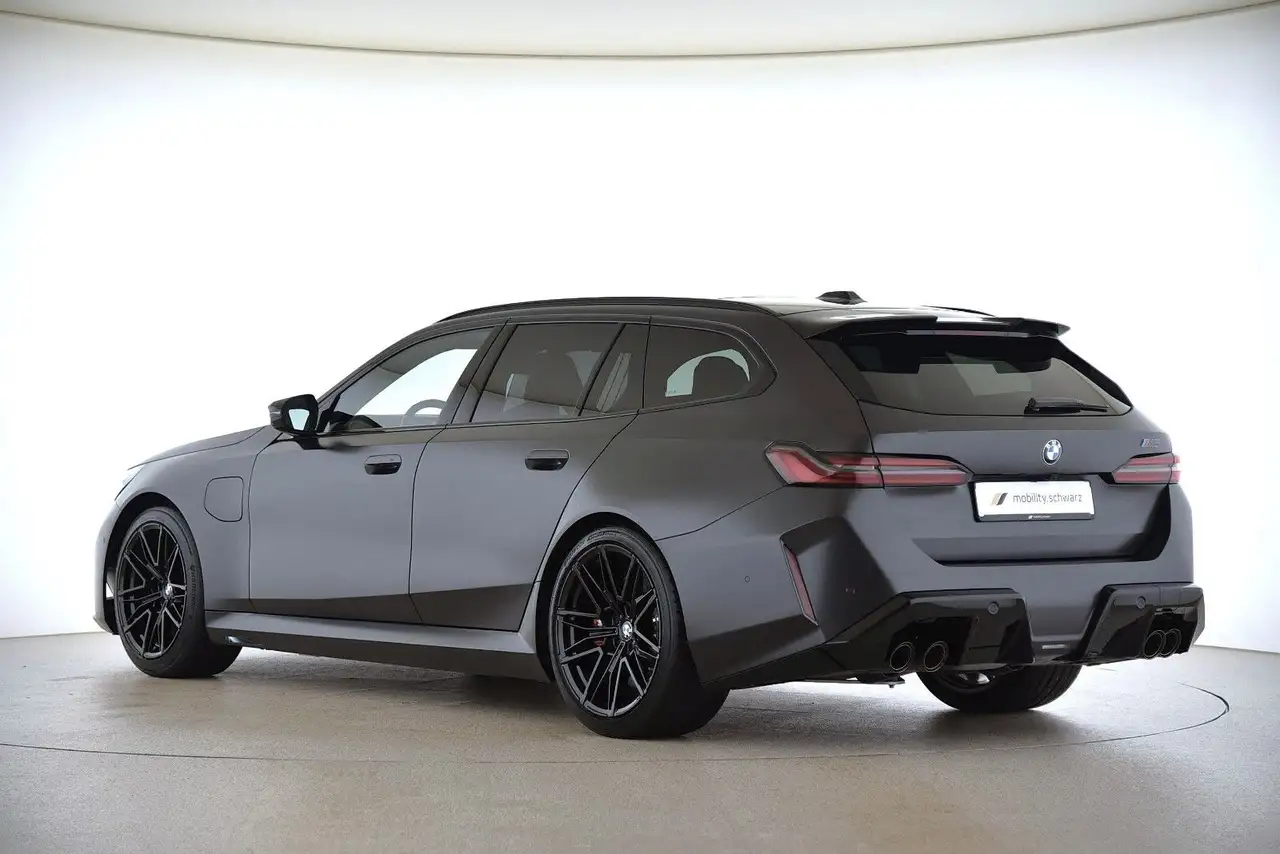 BMW M5 2