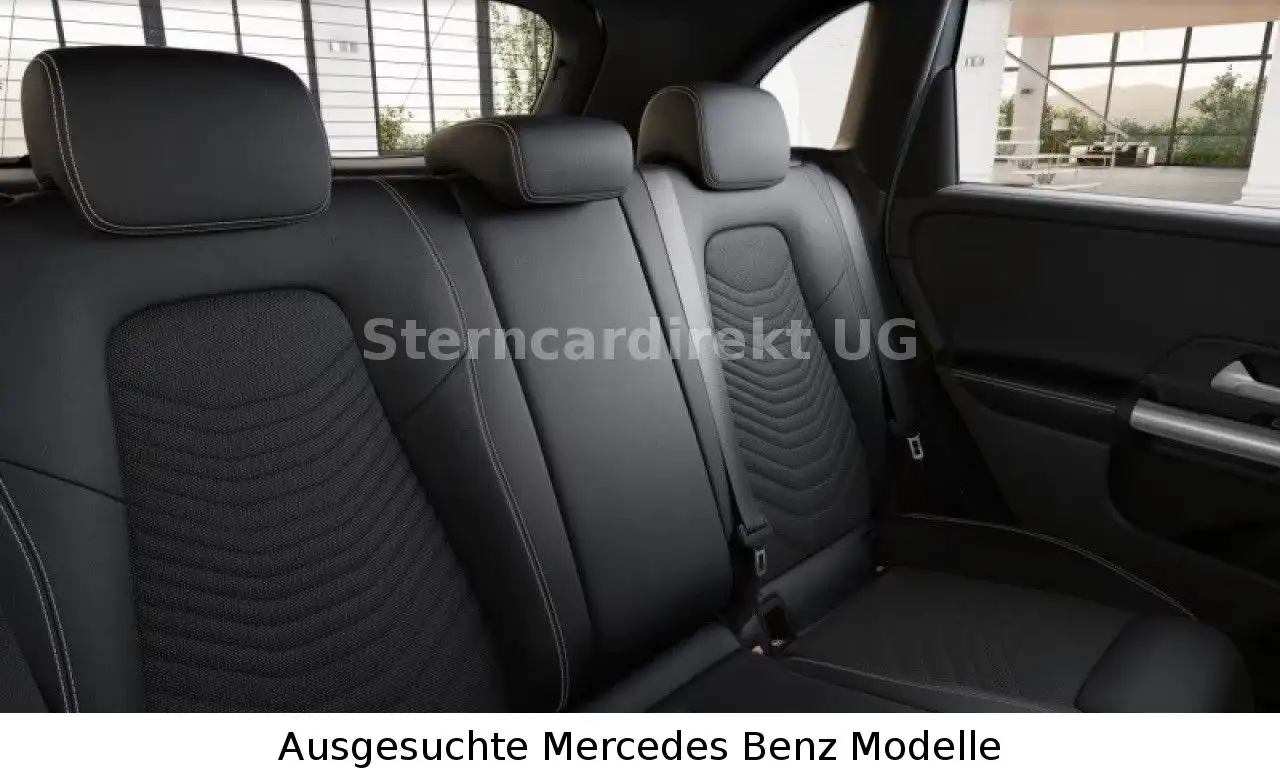 Mercedes-Benz B 180 9