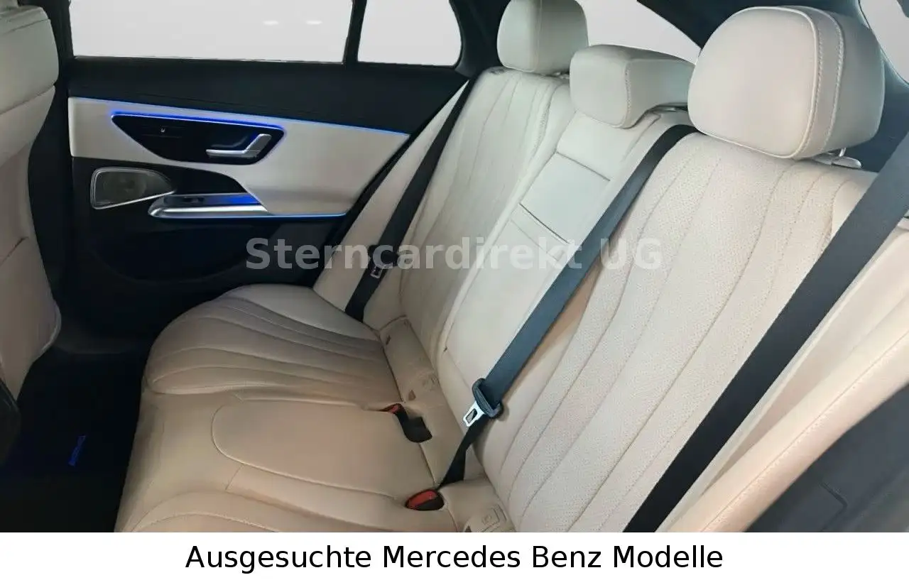 Mercedes-Benz E 300 12