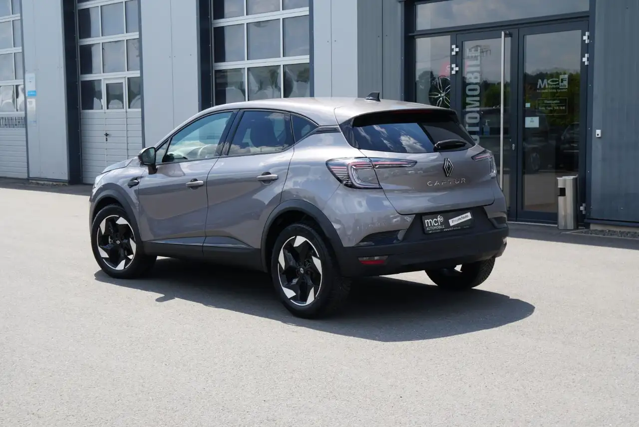 Renault Captur 5