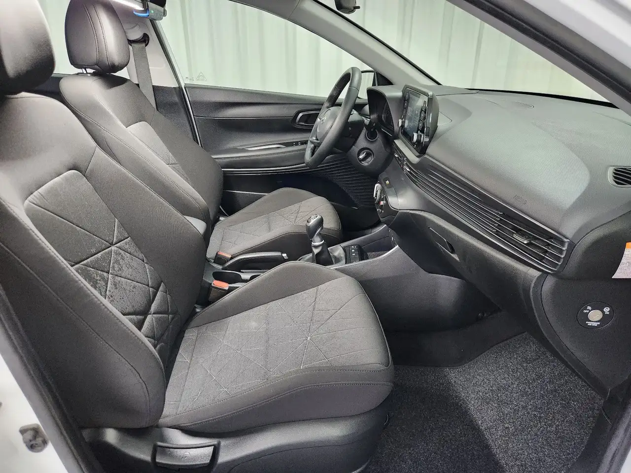 Hyundai BAYON 8