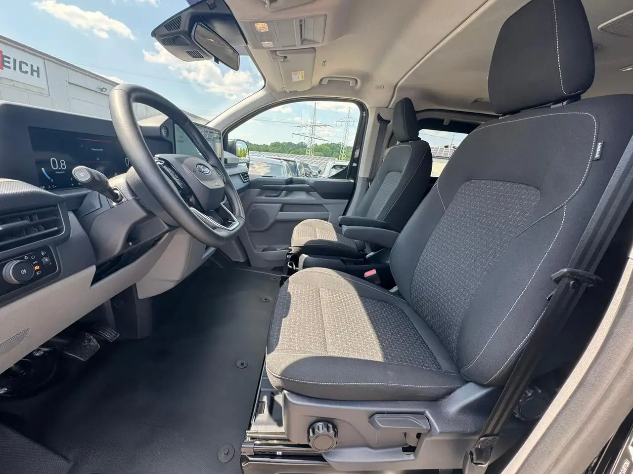 Ford Transit 13