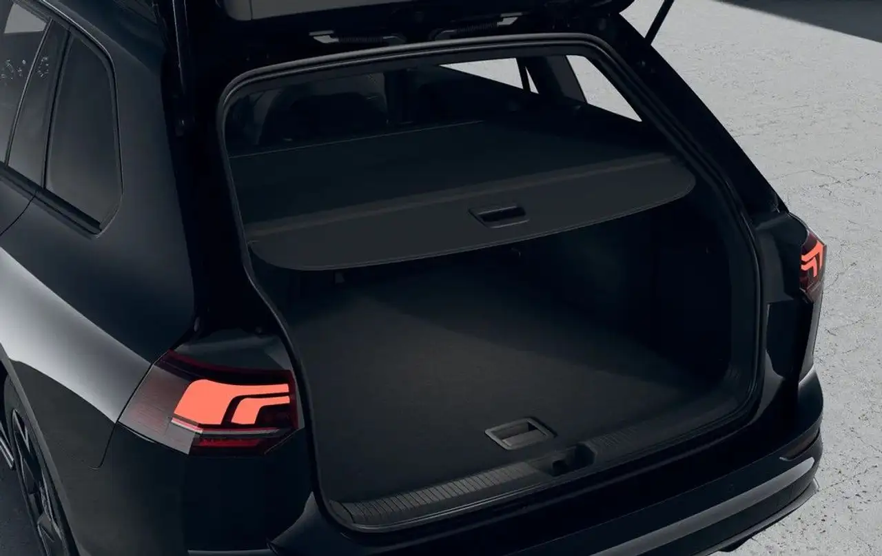 Volkswagen Golf VIII 8