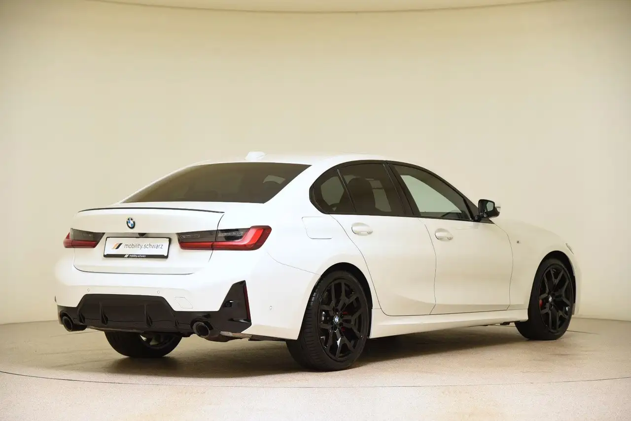 BMW 320 3