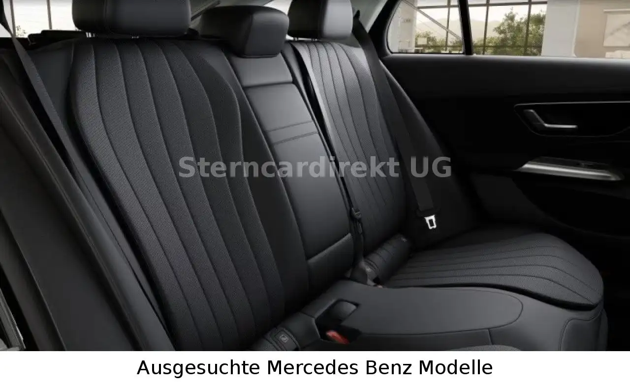 Mercedes-Benz E 300 8