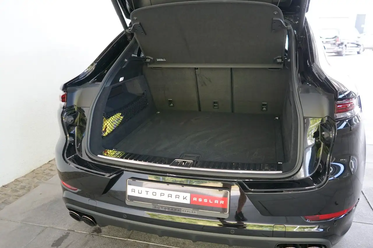 Porsche Cayenne 14