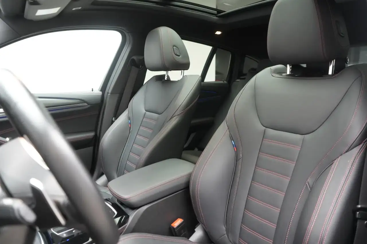 BMW X4 10