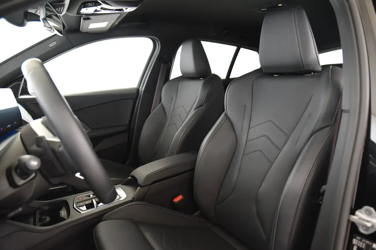 BMW 120 i 5