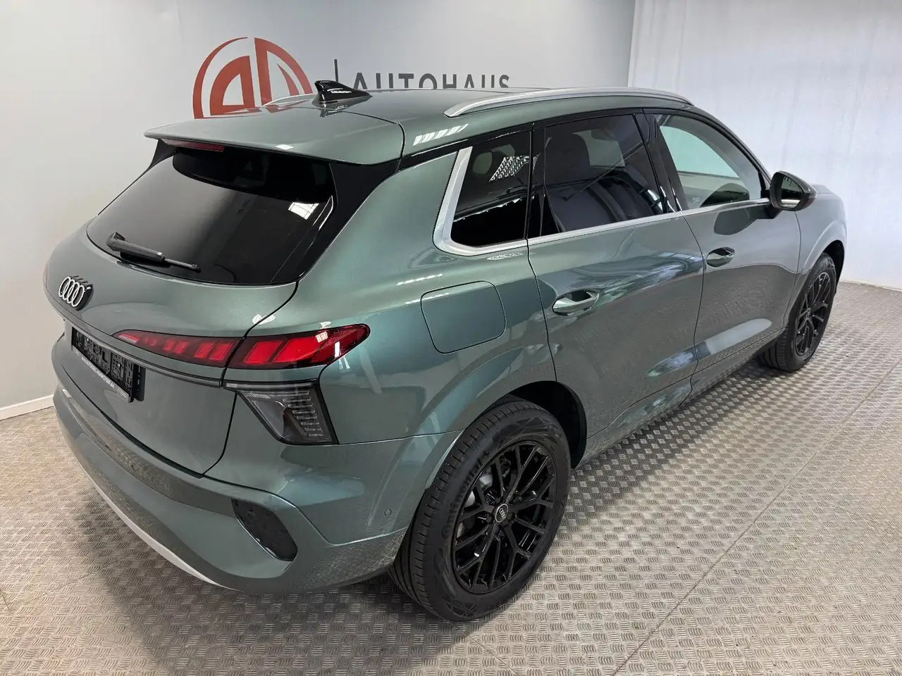 Audi Q3 6