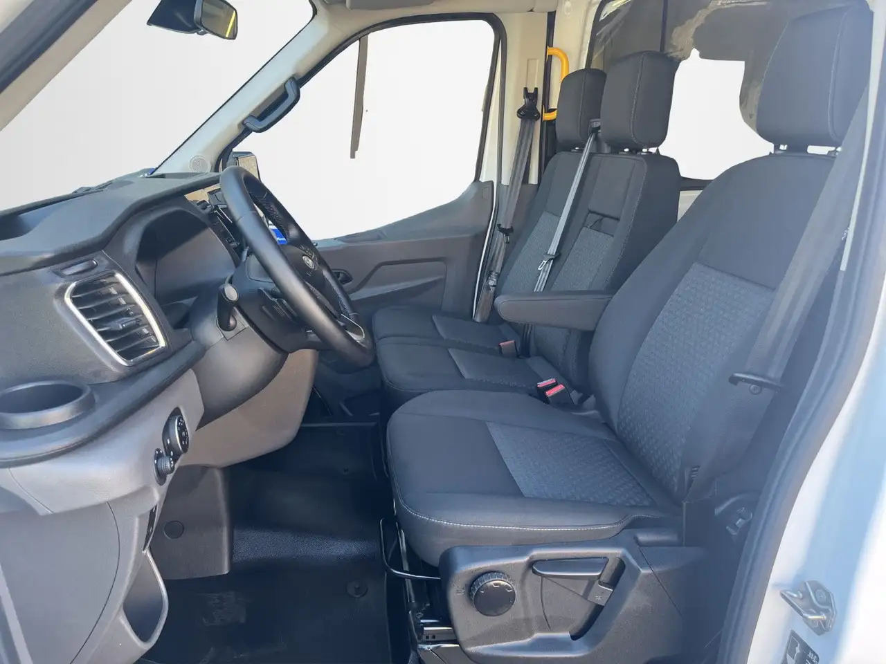 Ford Transit 12