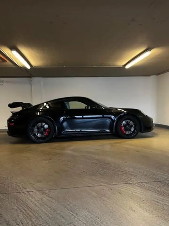 Porsche 992 911 5