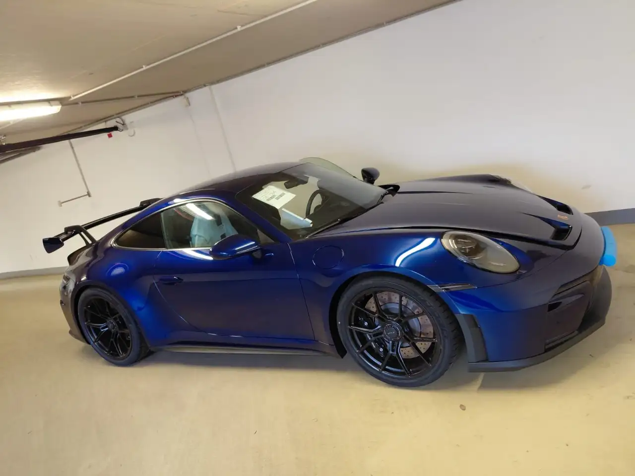 Porsche 992 911