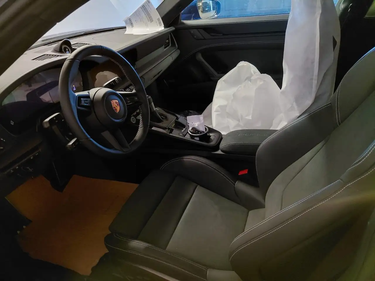 Porsche 992 911 7