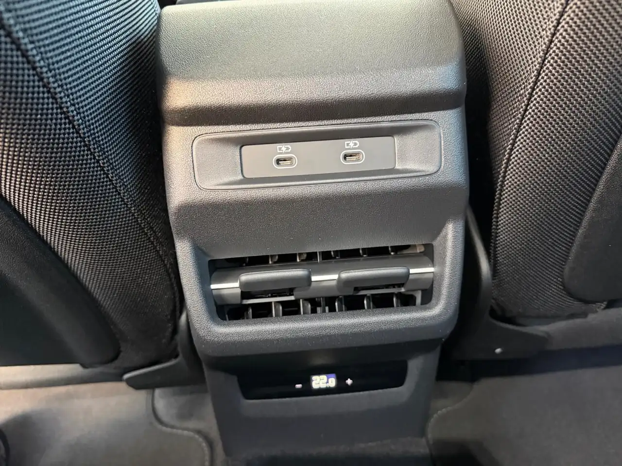 Audi Q3 16