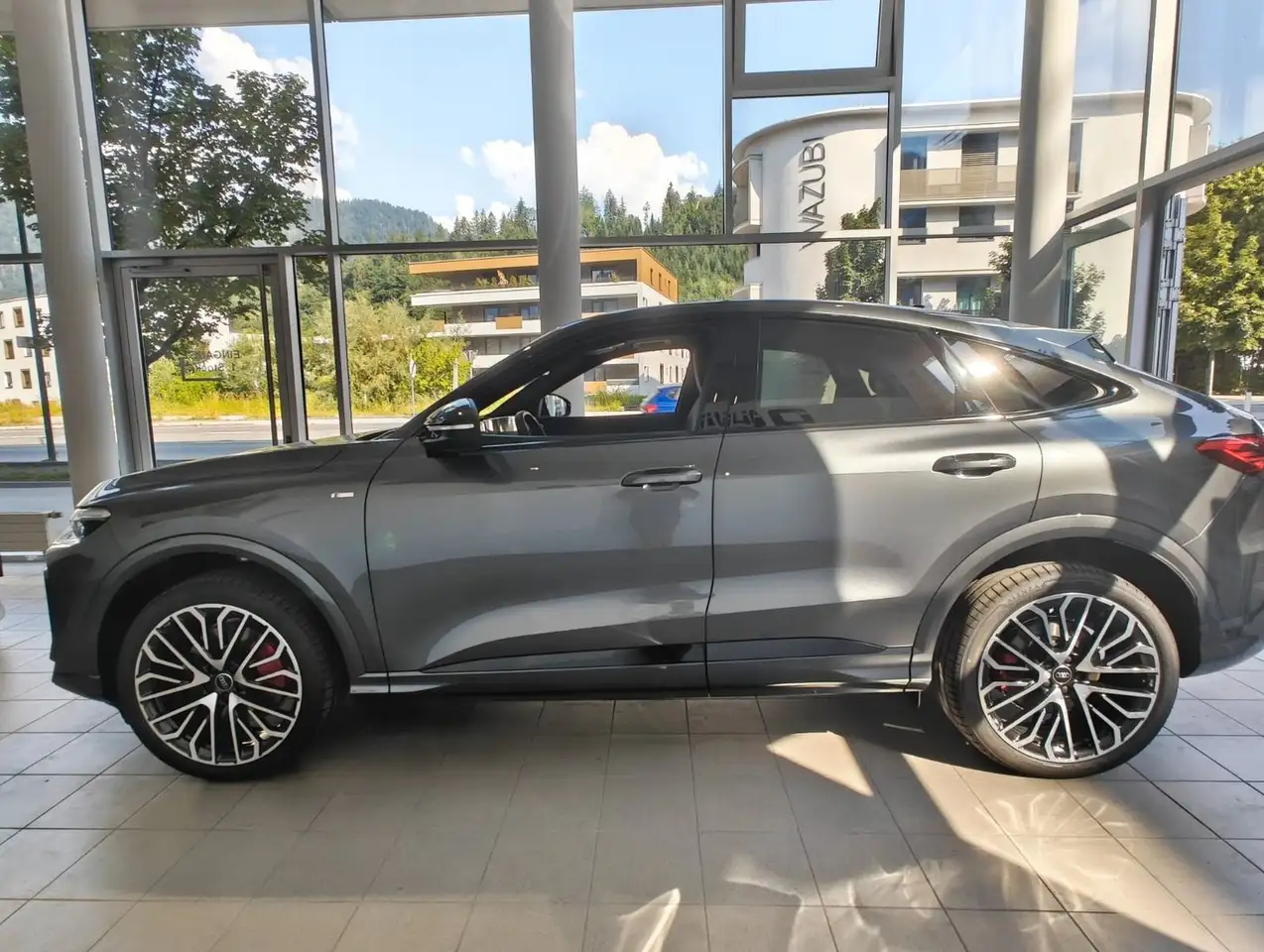 Audi Q5 5