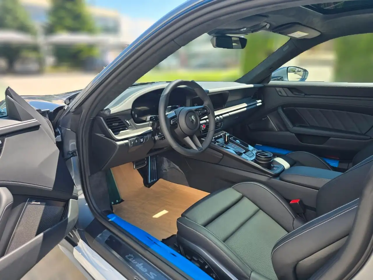 Porsche 992 911 7