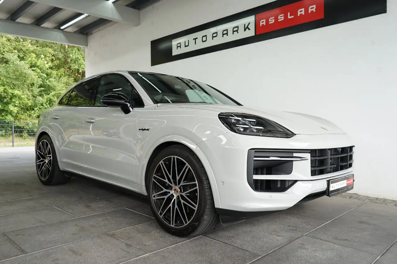 Porsche Cayenne 2