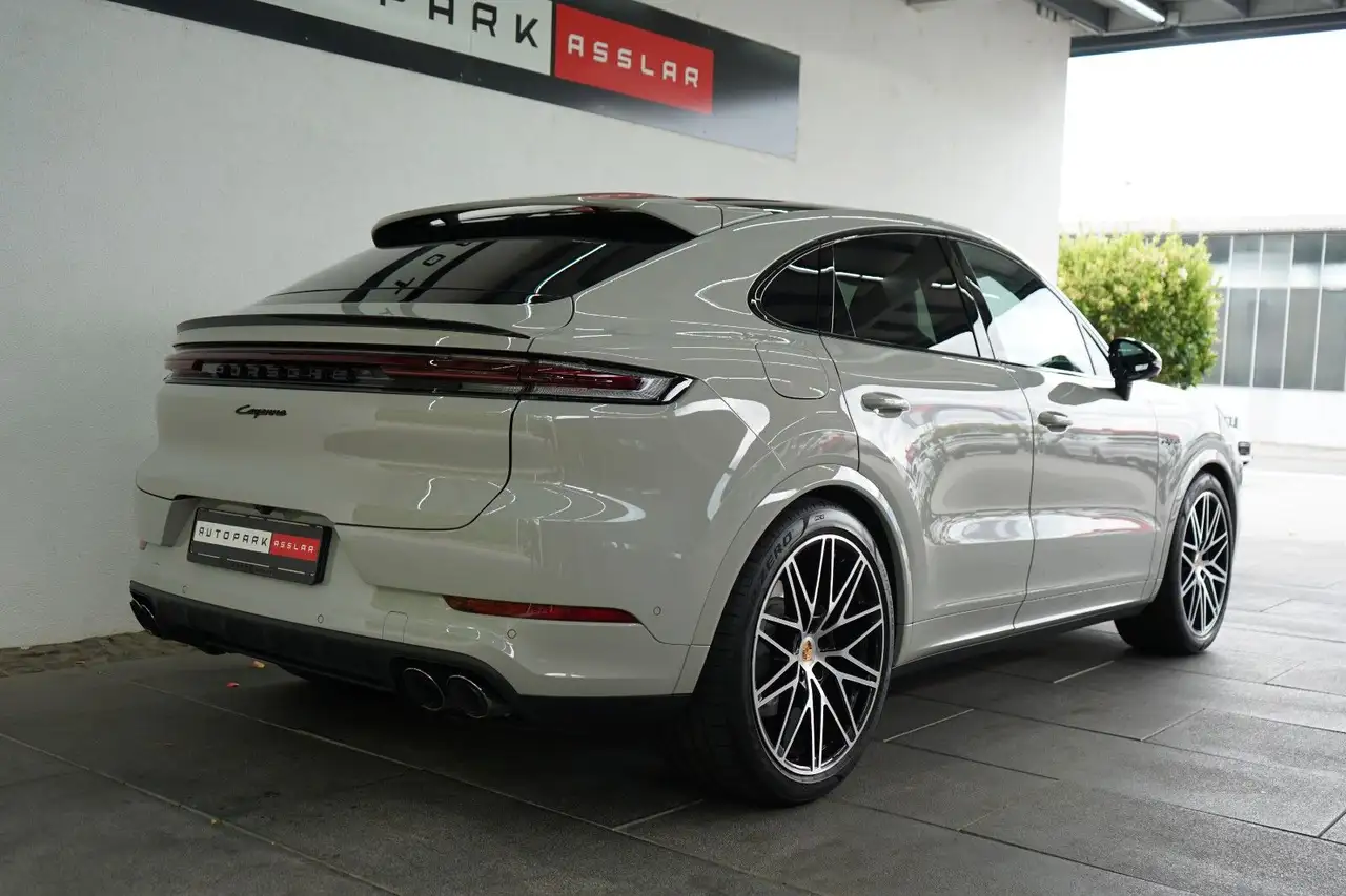 Porsche Cayenne 5