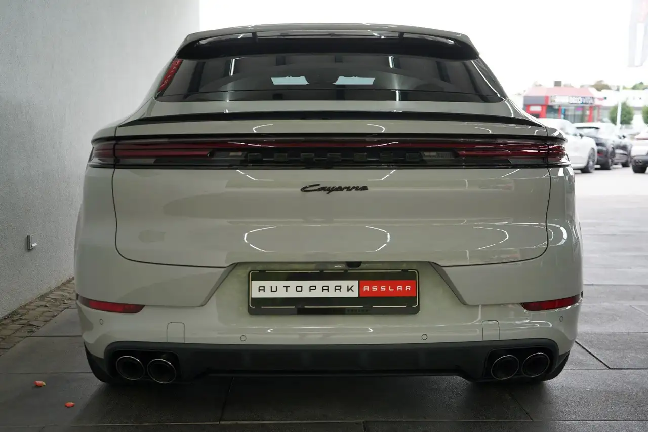 Porsche Cayenne 7