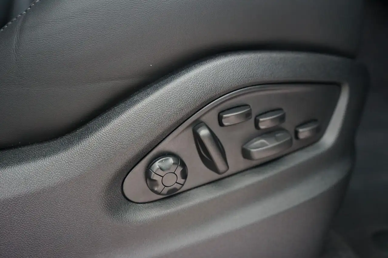 Porsche Cayenne 10