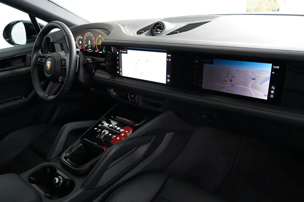 Porsche Cayenne 12