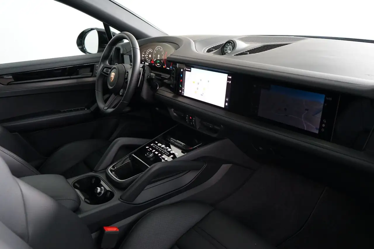 Porsche Cayenne 13