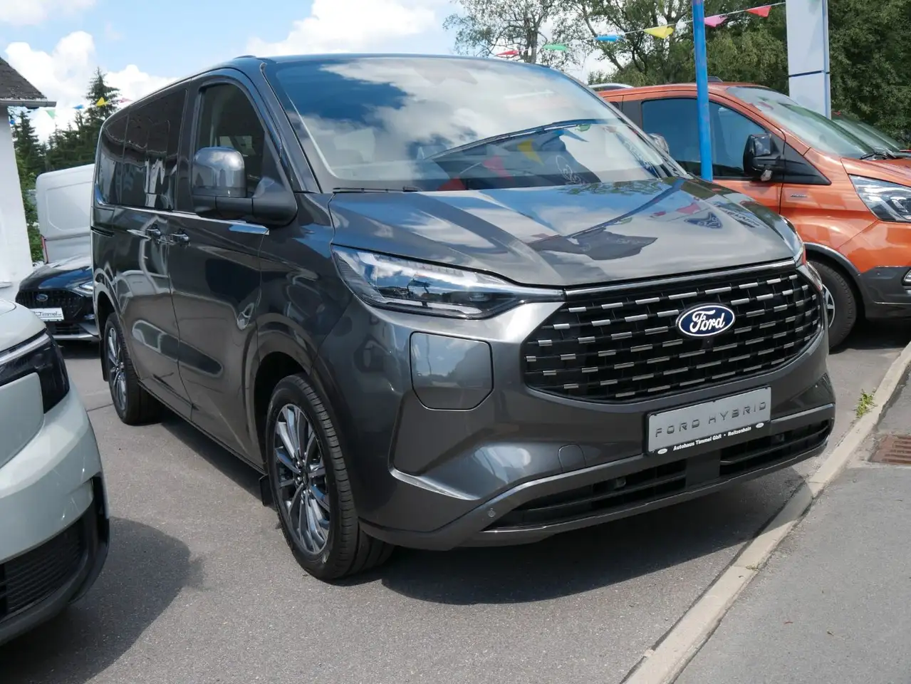 Ford Tourneo 4