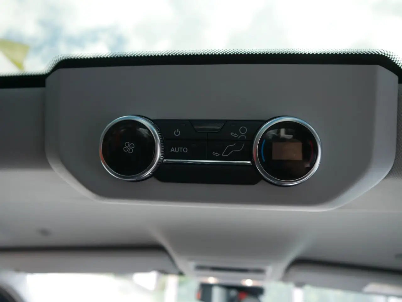 Ford Tourneo 16
