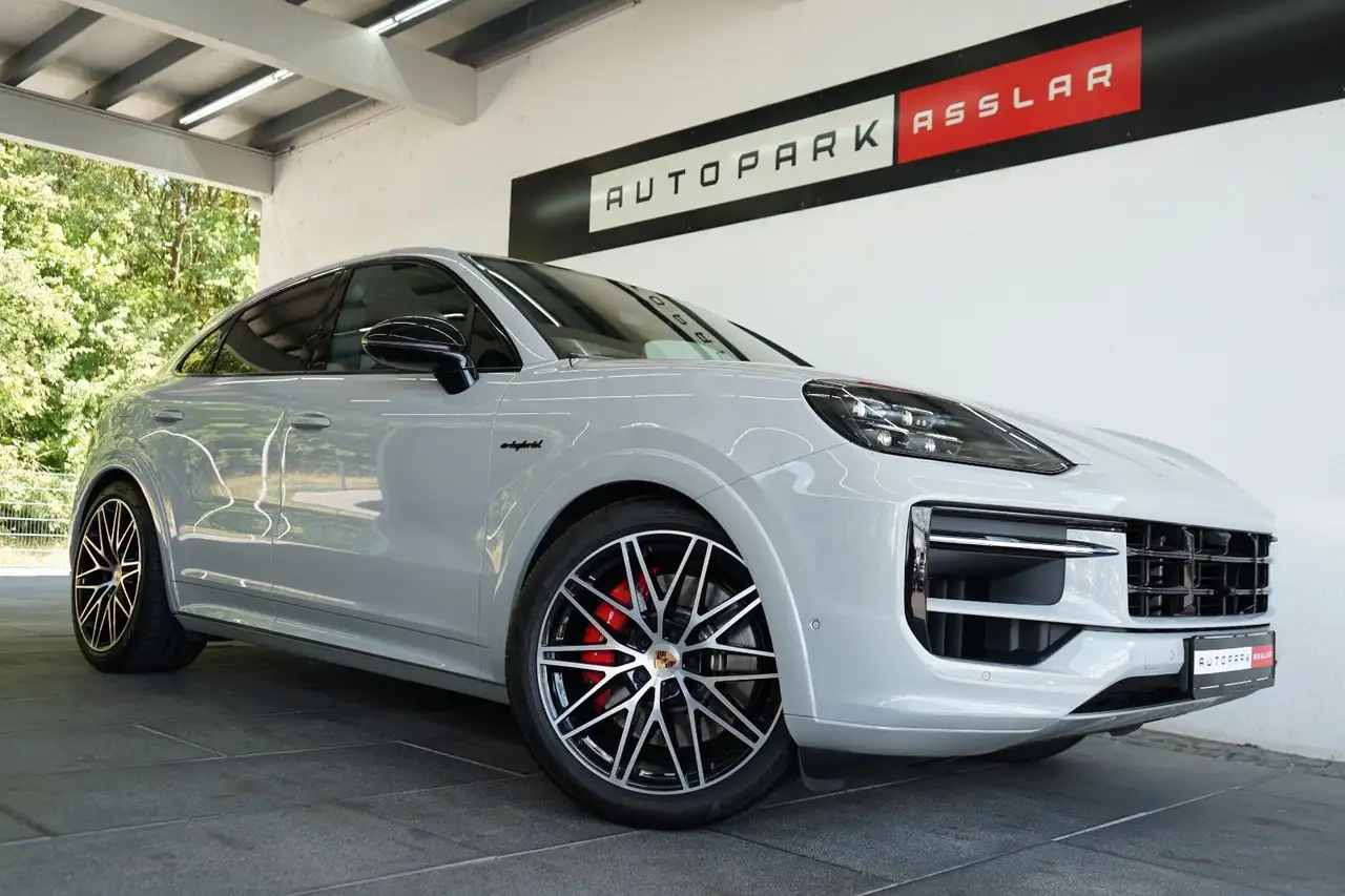 Porsche Cayenne 7