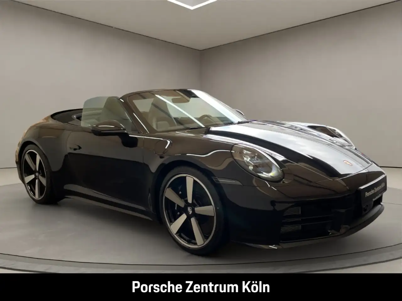 Porsche 992 911 7